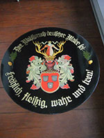 Tischplatte mit Wappen als Gesellenstück